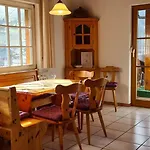 Ehrenmattlehof Faisst Aparthotel 4*