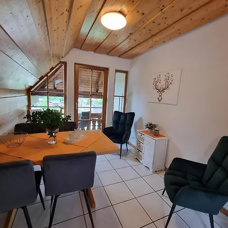 Hotel apartamentowy Ehrenmaettlehof Faisst